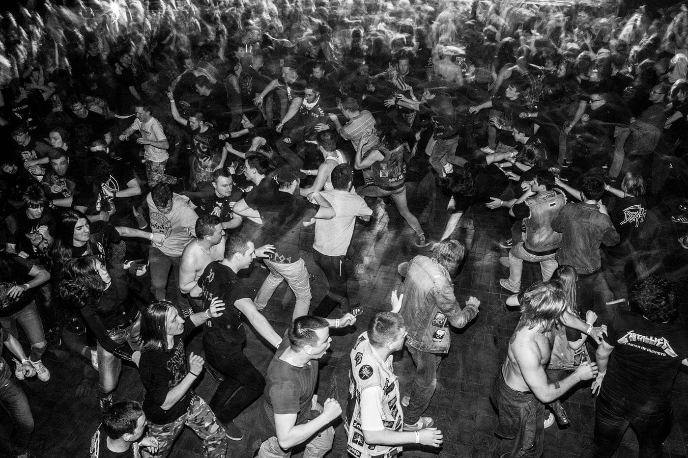 Deathcore: Como o Metal Extremo Está Conquistando Novas Gerações