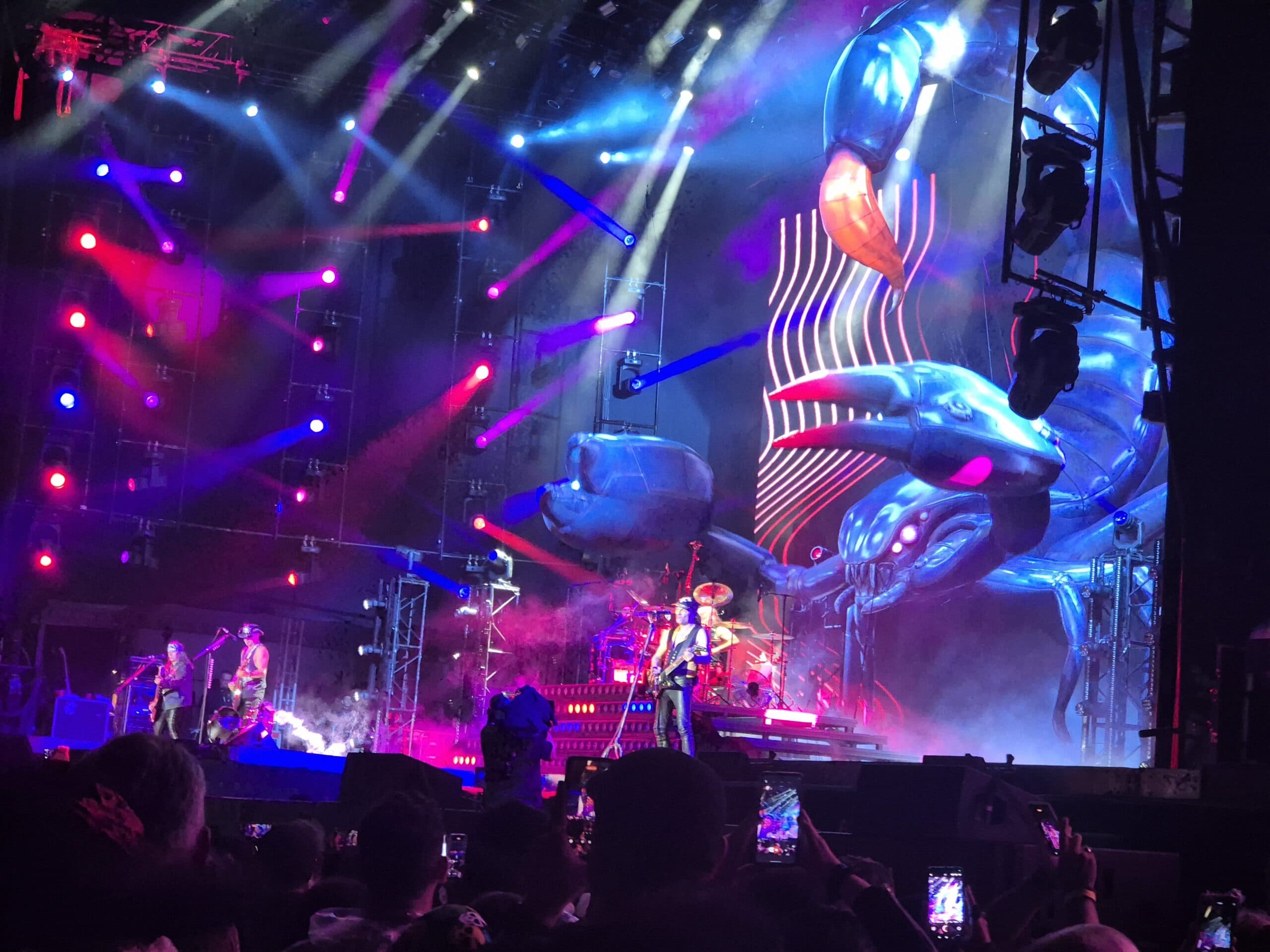 O Scorpions não toca na chuva — ele comanda a tempestade
