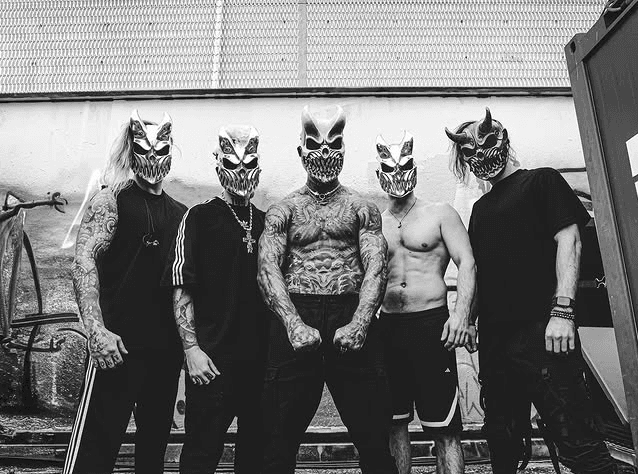 SLAUGHTER TO PREVAIL responde às acusações do técnico de bateria: “Teremos prazer em resolver isso na Justiça, se ele quiser continuar”