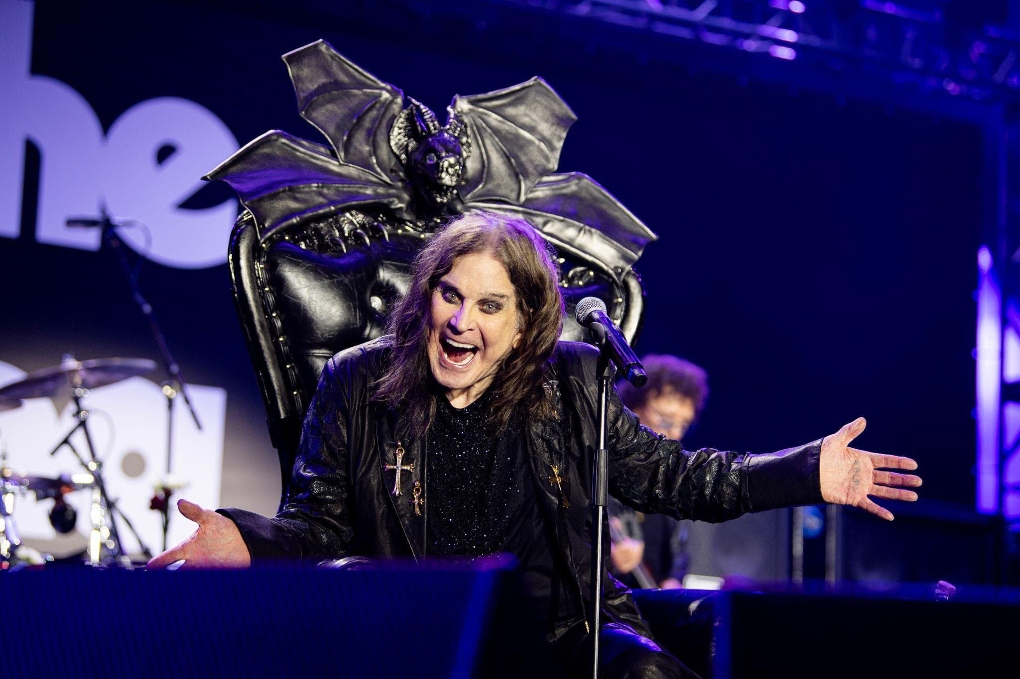 O Último Adeus de Ozzy Osbourne Chega aos Cinemas em 2026: Filme-concerto “Back To The Beginning” é Anunciado