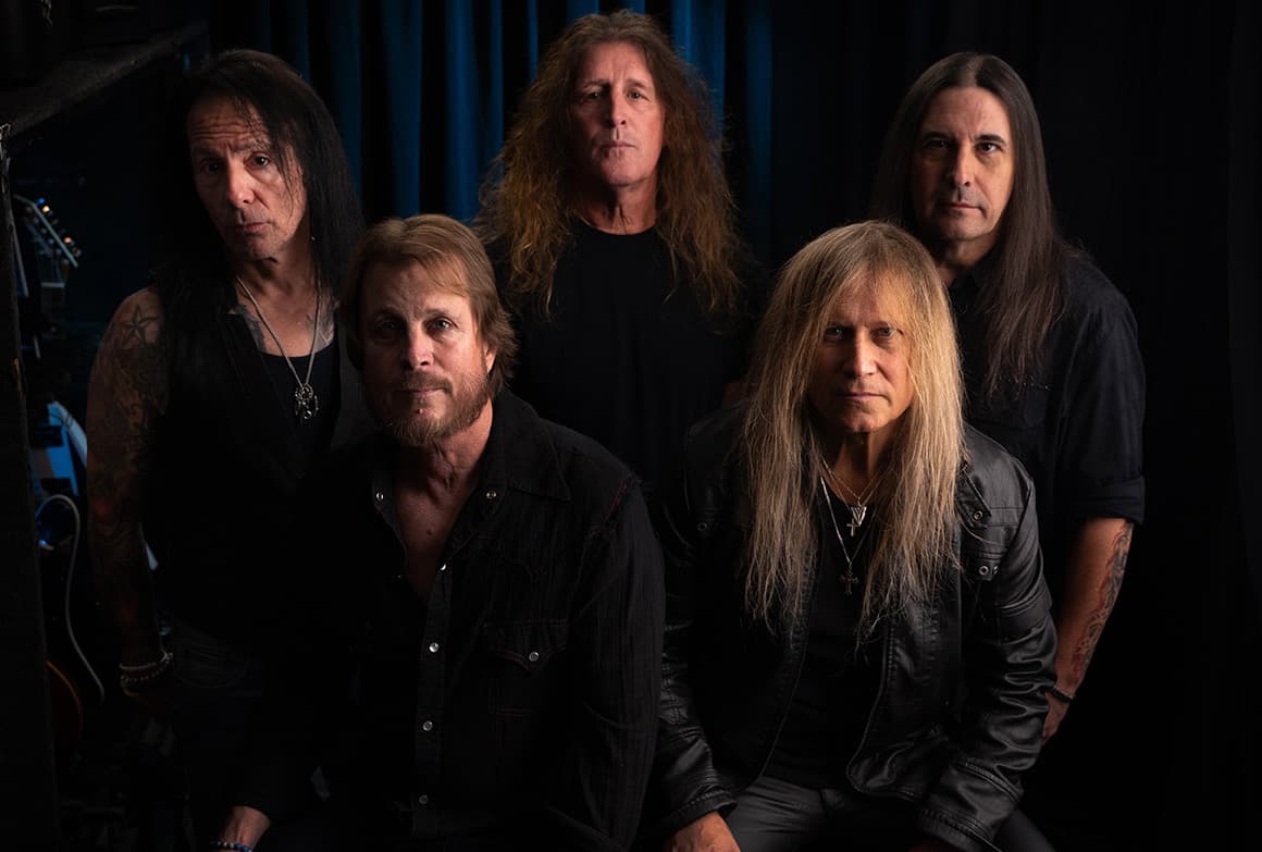 SAVATAGE AQUECE PARA O MONSTERS OF ROCK BRASIL COM NOVO VÍDEO TEASER: “ESTAMOS PRONTOS PARA CHUTAR BUNDAS!”