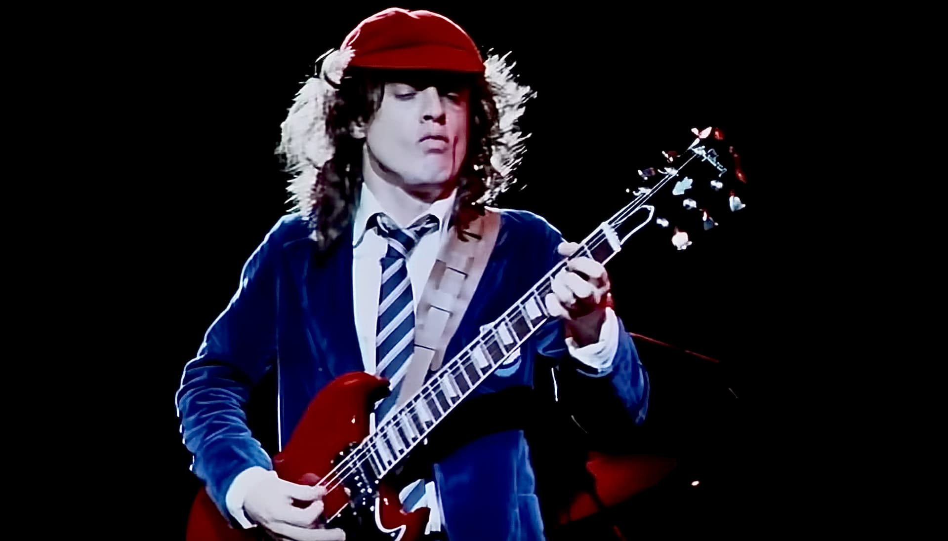 AC/DC retorna às paradas da Billboard com “Thunderstruck” e mais um clássico