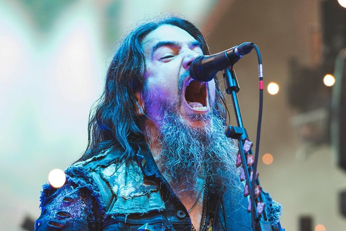 Robb Flynn detona o Grammy: “O metal merece respeito, não um prêmio escondido”