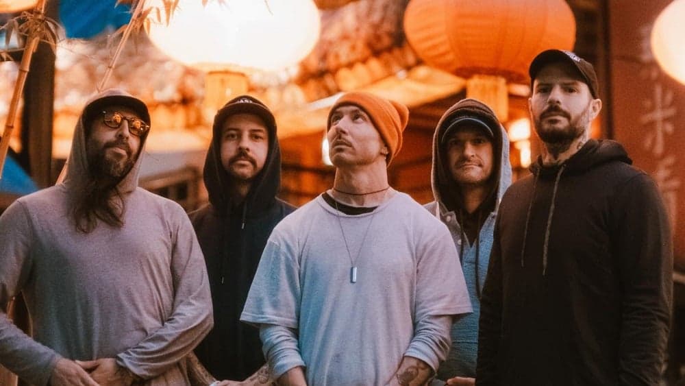 Better Lovers lança videoclipe de “Lies Between The Lines”