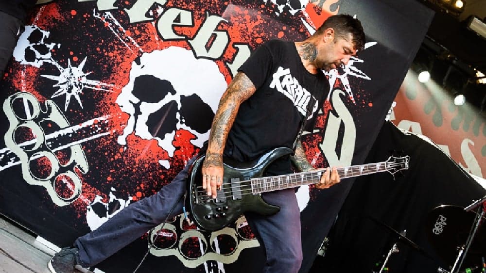 🇺🇸 HATEBREED, Chris Beattie (baixista), fala sobre demissão “completamente inesperada”