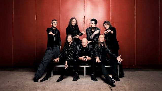 ANDI DERIS, DO HELLOWEEN, REVELA: “SEM PRESSÃO NO NOVO ÁLBUM. AGORA É DIVERSÃO PURA”