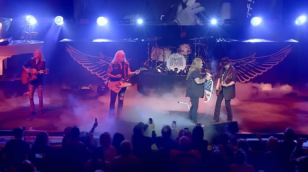 LYNYRD SKYNYRD HOMENAGEIA GARY ROSSINGTON EM NOVO ÁLBUM AO VIVO: “O AMOR PELA BANDA O MANTEVE DE PÉ”