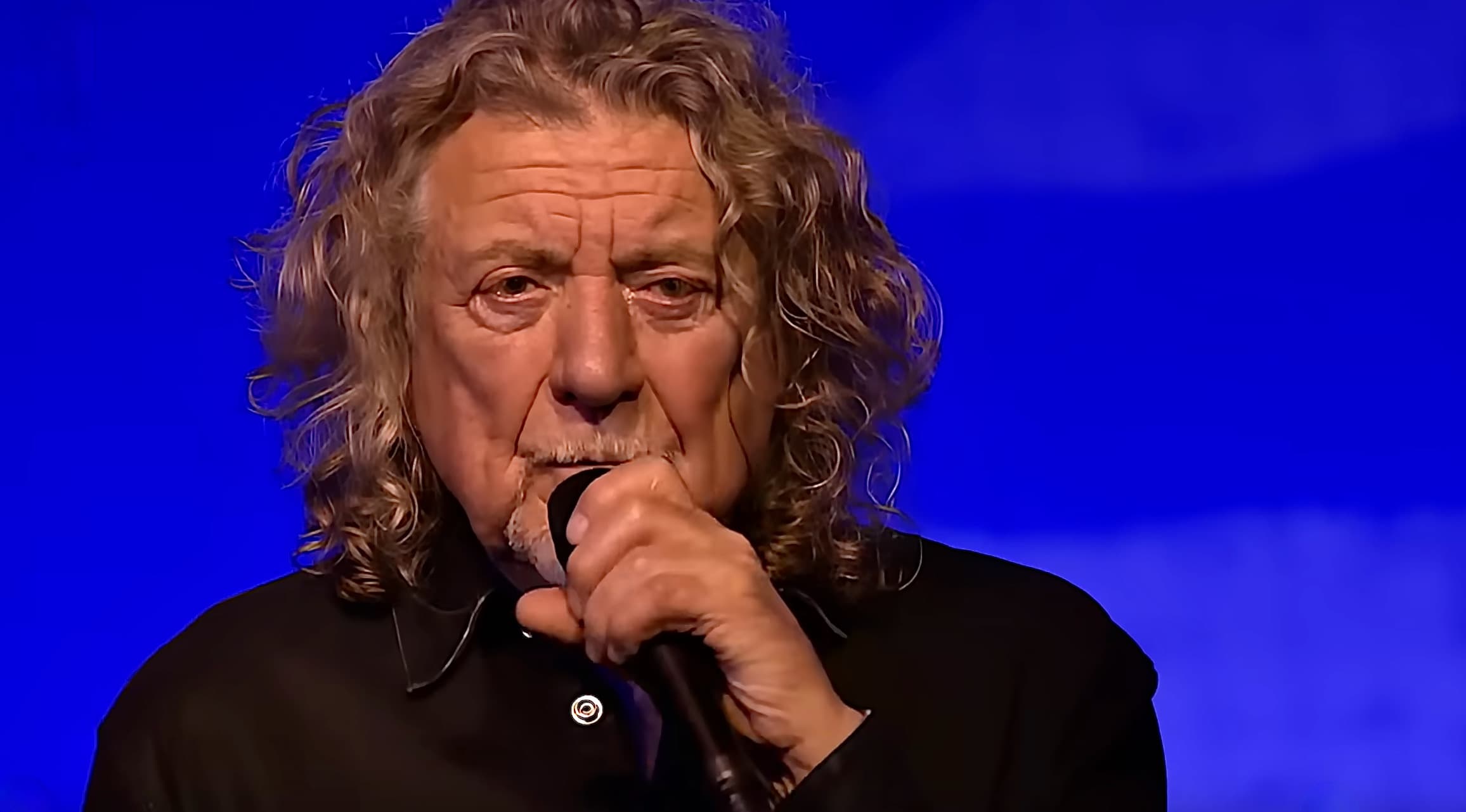 ROBERT PLANT explica por que recusou convite de TONY IOMMI para show de despedida do BLACK SABBATH