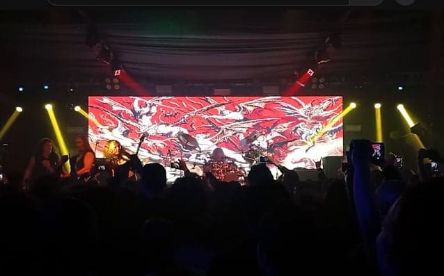 Concerto do TESTAMENT em Bogotá Interrompido por Queda de Energia