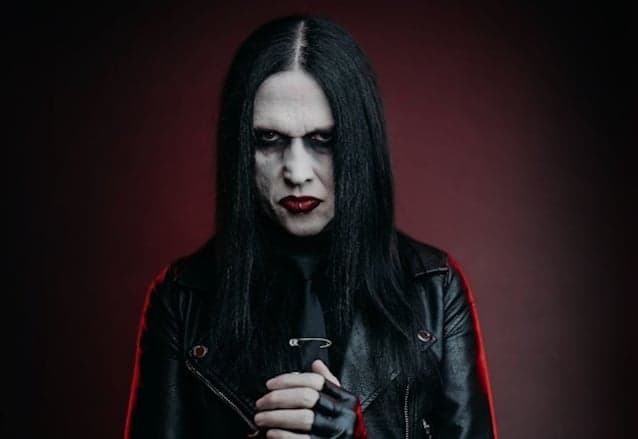 WEDNESDAY 13 Encarna o Horror do Envelhecimento em “Mid-Death Crisis”: Uma Reflexão Sombria e Sarcástica